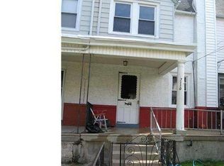 7110 Clover Ln, Upper Darby, PA 19082
