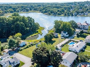 80 Carder Rd, Warwick, RI 02889