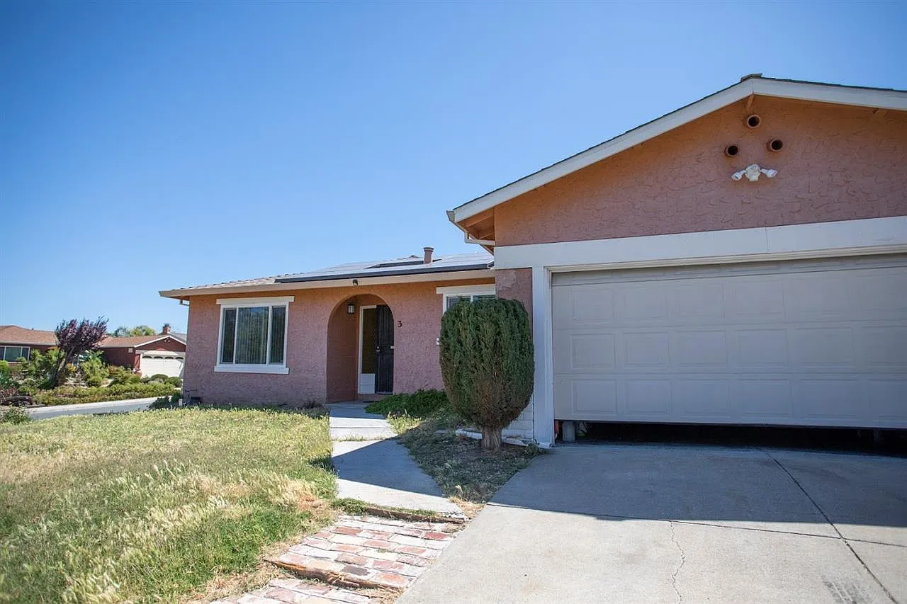 3 Danridge Pl photo 1