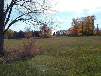 2nd image of 5588 Marion Center Rd