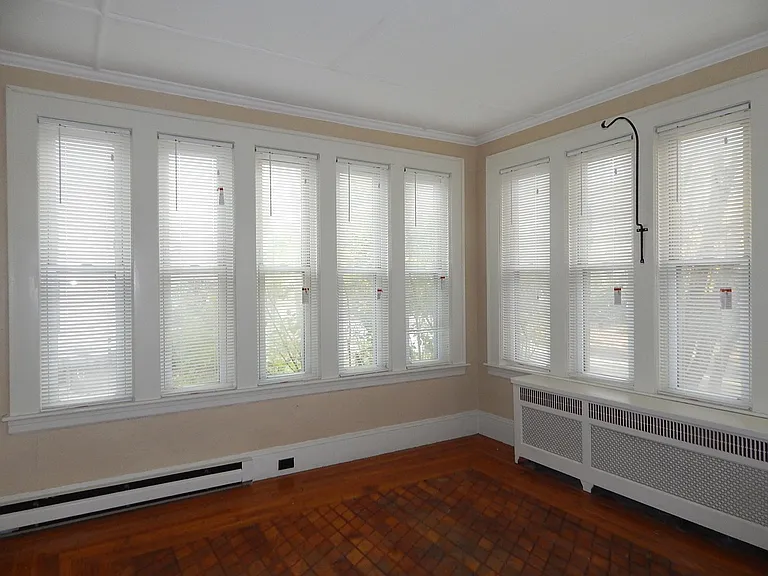 173 Broadway — Photo 9