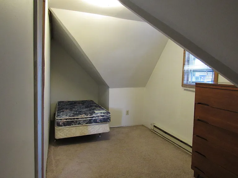 777 Wayne Ave #1-6 — Photo 24