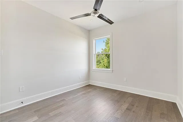 2620 Pauger St — Photo 10