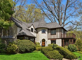 1 Lookout Cir, Larchmont, NY 10538