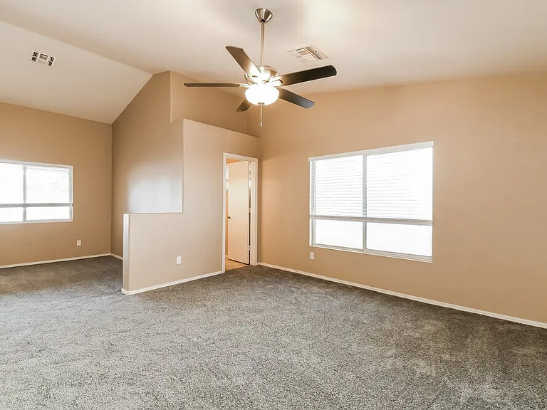 803 S Chatsworth St — Photo 11
