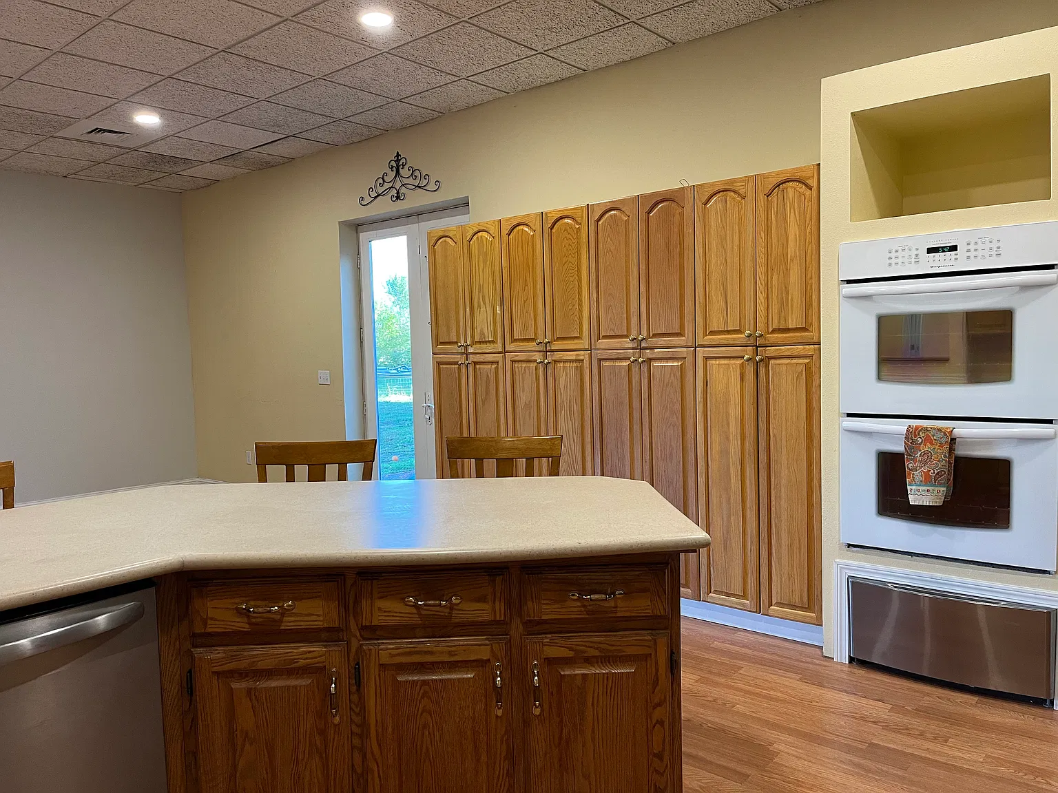 3 bed, 1800 sqft, $1,695 — Photo 4
