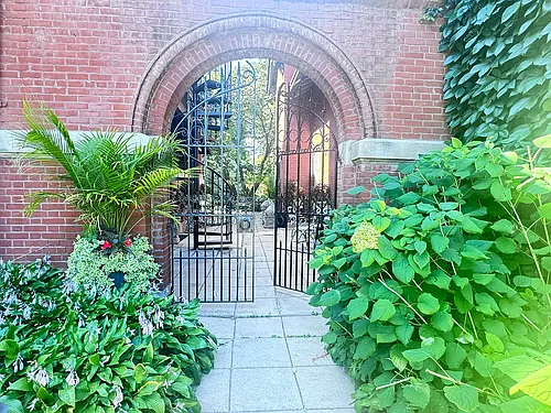 385 Portland Ave #C Photo 1
