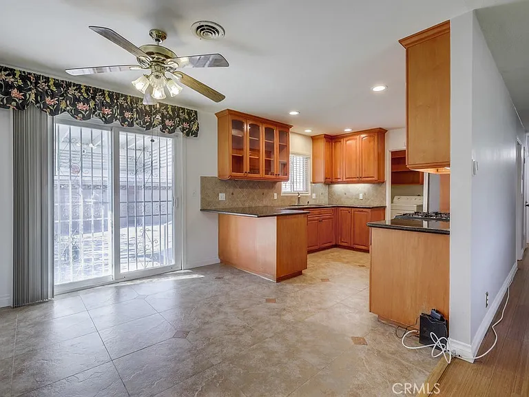 10321 Courtright Rd — Photo 11