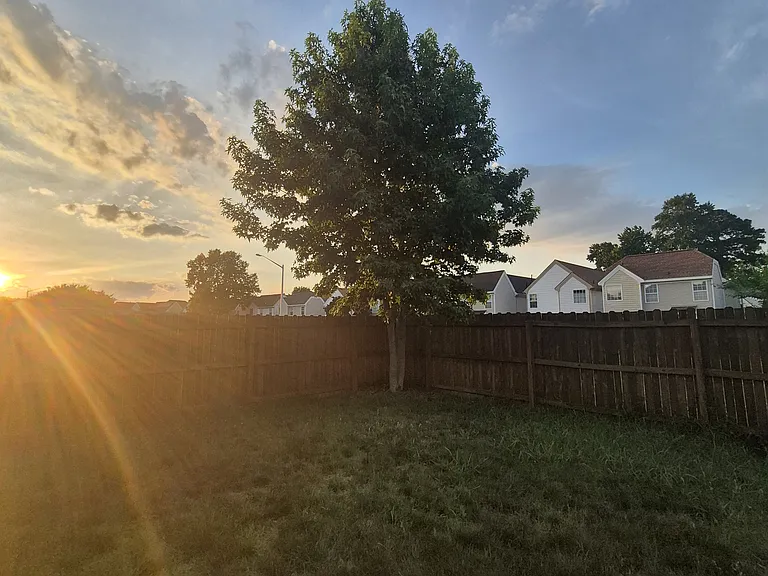 5532 Bulls Bay Dr — Photo 34