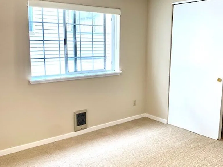 Bon Micheal Apartments — Photo 9