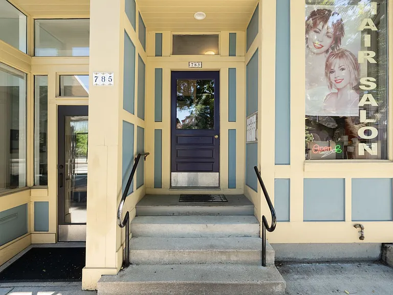 783 Cambridge St #2R — Photo 19