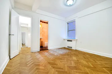 Rented by Urbane Brokerage