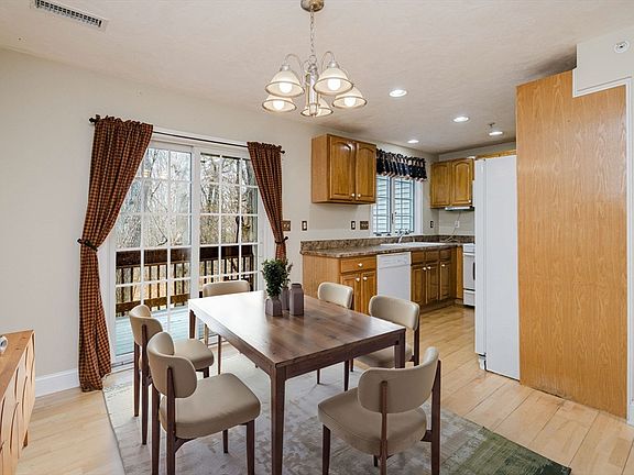 5th image of 16 Clifton St APT F