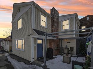 24 Woodlands Terrace, Greenwood Lake, NY
