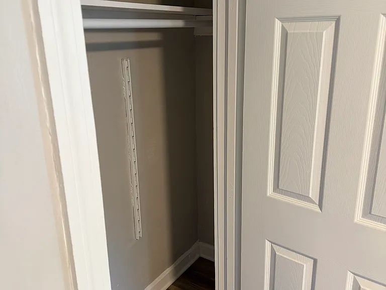 4214 Hazelwood Ave — Photo 23