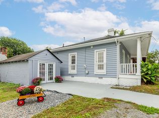 609 Harding St, Petersburg, VA 23803