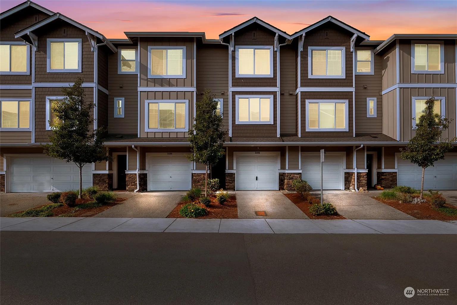 3406 30th Drive photo 1