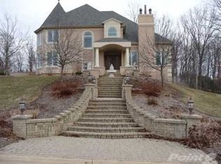 6180 Heathfield Dr, East Lansing, MI 48823