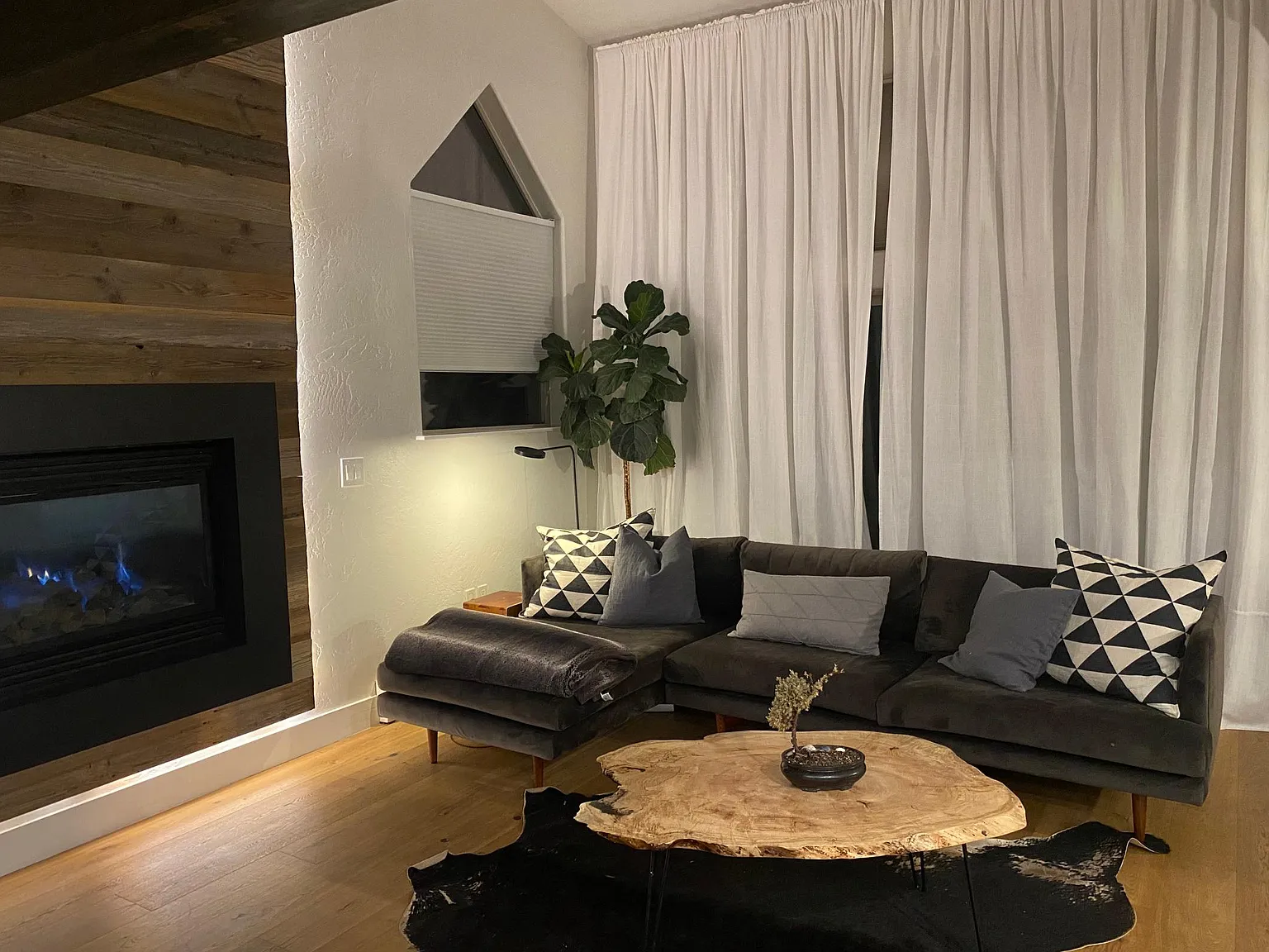 1000 Imperial Dr — Photo 2