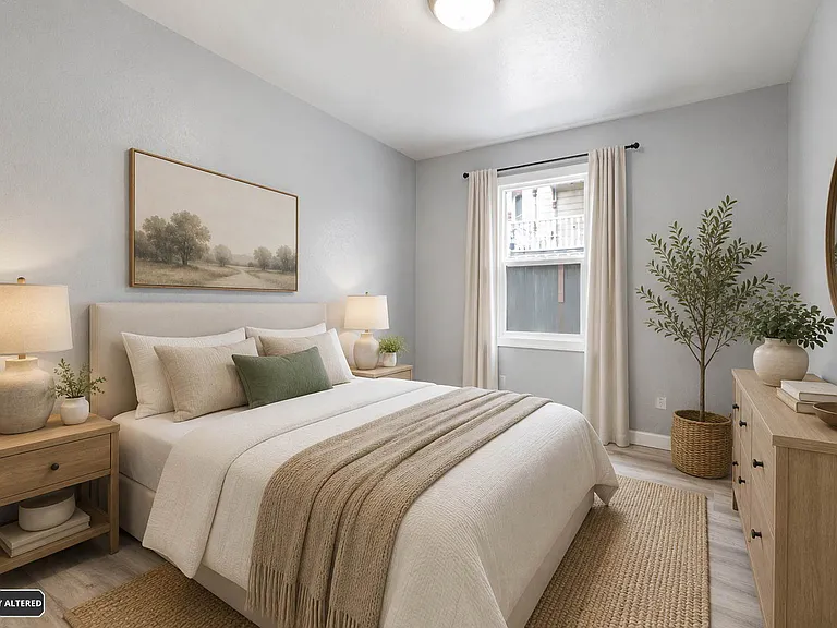 1238 Haskell St #B — Photo 9