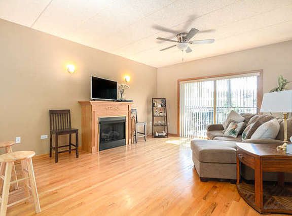 3rd image of 111 N Wheaton Ave Unit 108