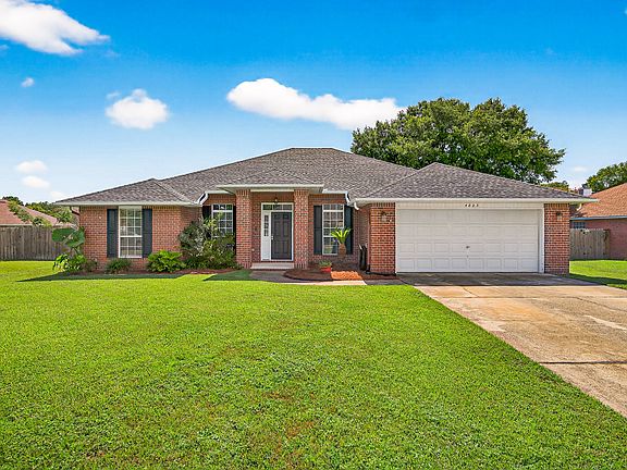 2nd image of 4823 Laurel Oak Dr