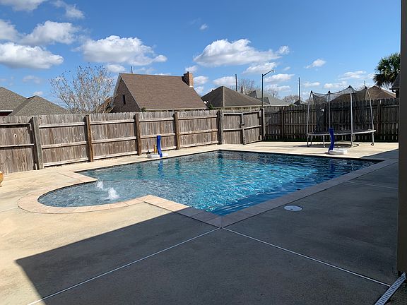 3rd image of 103 Wimberly Way