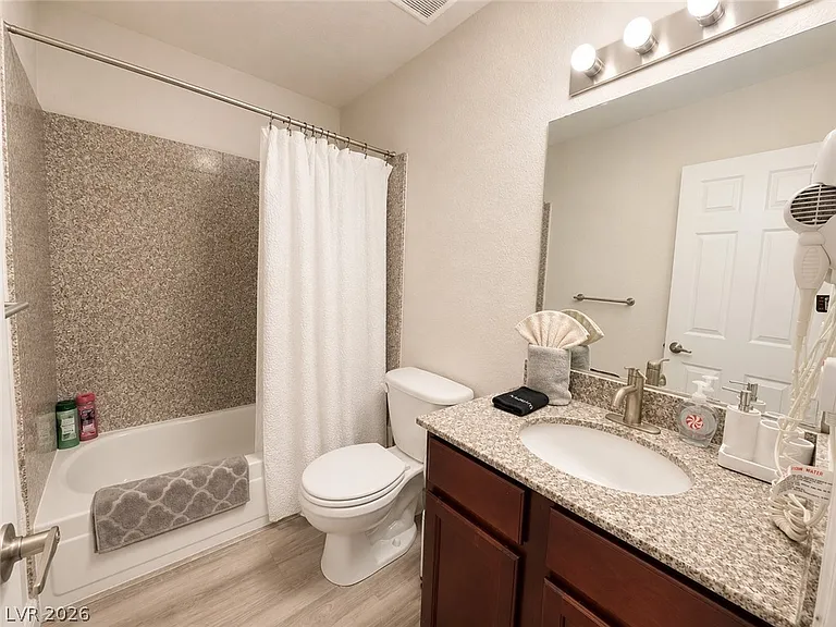 5026 River Glen Dr #162 — Photo 14