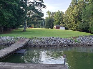 6079 Jim Crow Rd, Flowery Branch, GA 30542