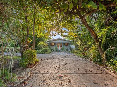 11770 Griffing Blvd, Biscayne Park, FL, 33161