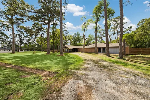9805 Shadow Wood Dr Photo 1