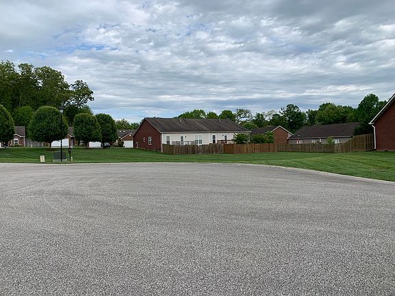 3rd image of 1135 Webster Groves Ln