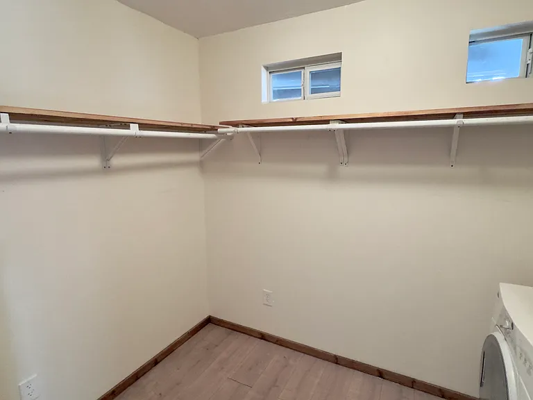 E Walnut Dr — Photo 19