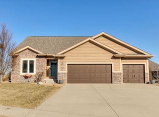 312 NE Hanover Ct, Ankeny, IA 50021