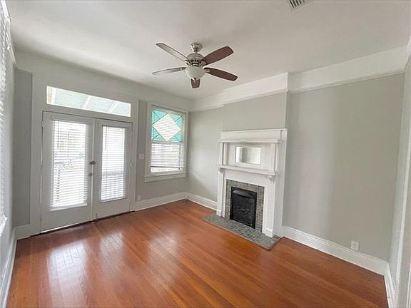 2nd image of 3932 Coliseum St