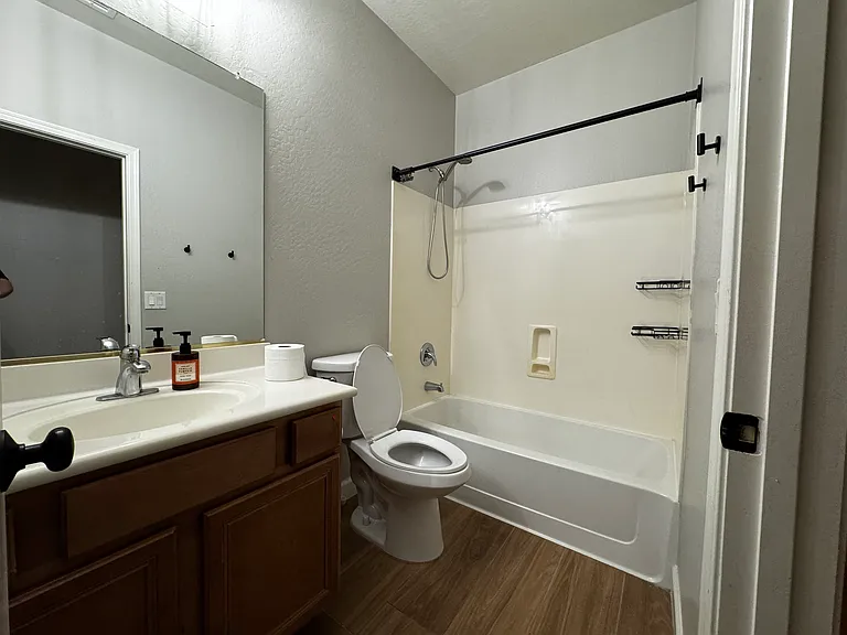 671 E Baker Dr — Photo 11