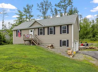 489 Shaker Rd, Northfield, NH 03276
