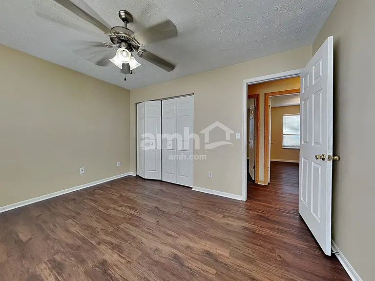 2565 Chateaugay Ct — Photo 12