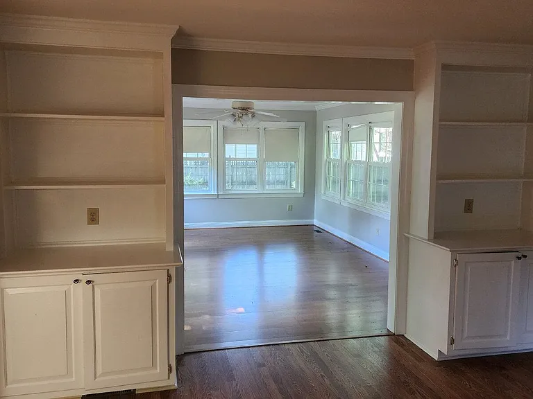 605 Winstead Rd — Photo 11