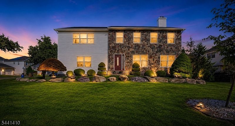 1st image of 41 Nicole Ln