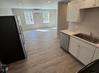 56 Collinsbrook Rd, Brunswick, ME 04011