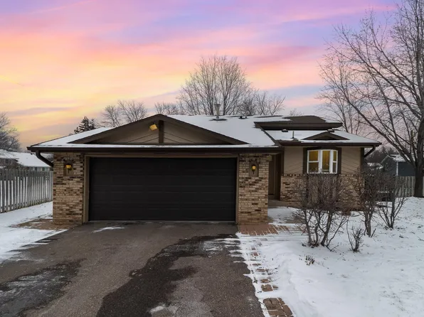 11007 Rhode Island Cir N, Champlin, MN 55316