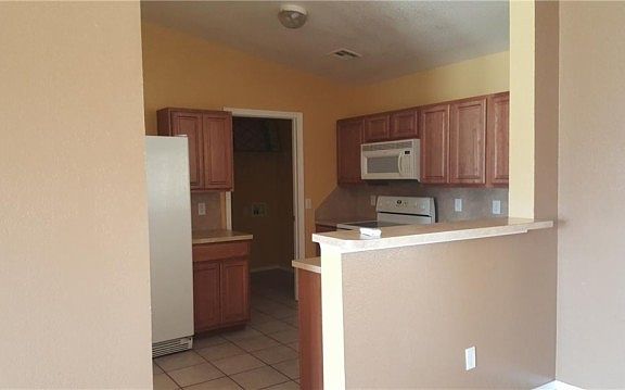 3rd image of 1800 NW 146th St