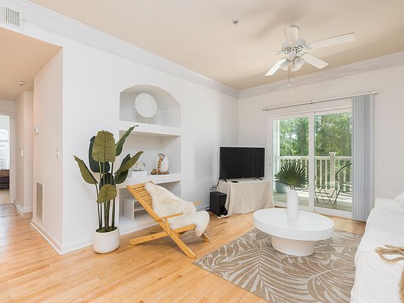 3rd image of 1300 Park West Blvd Unit 407
