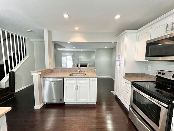 4th image of 1737 Redgate Farms Ct