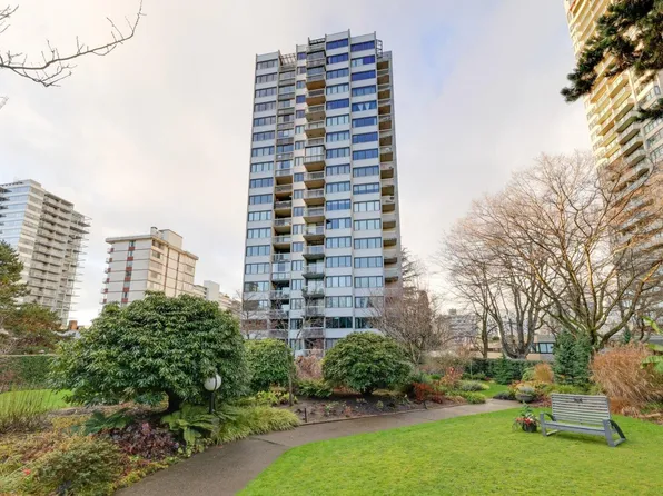 1740 Comox St #606, Vancouver, BC V6G 2Z1