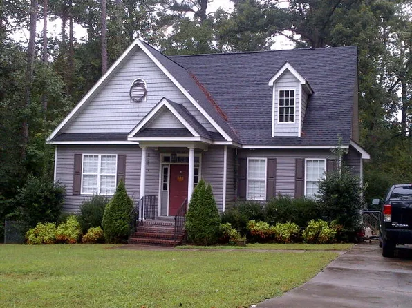 1532 Chateau Ln, Rocky Mount, NC 27803