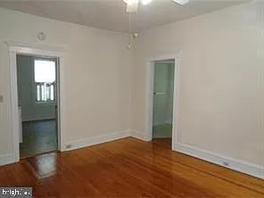 2 bed, 1.0 bath, 1984 sqft, $2,095 — Photo 3