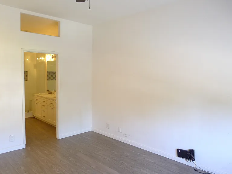 20321 Tidepool Cir #105 — Photo 15