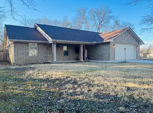 273 Main St, Lone Grove, OK 73443